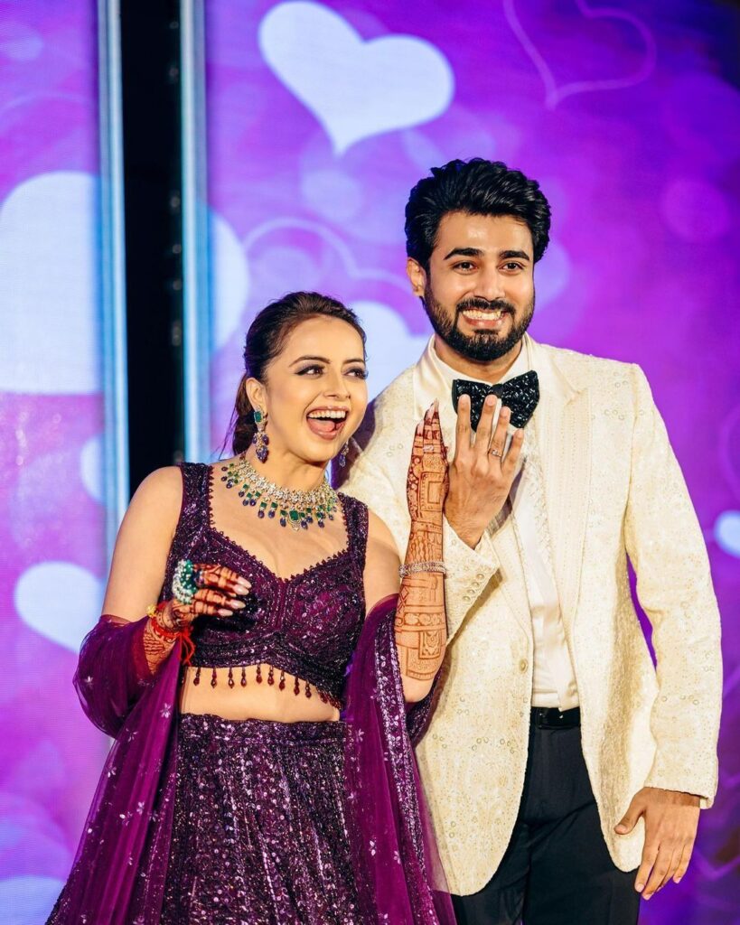Actress Shrenu Parikh & Akshay Mhatre Engagement Photos | Twinning Haldi Outfit | Celebrity Wedding
