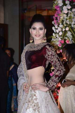 embroidered bridal lehenga