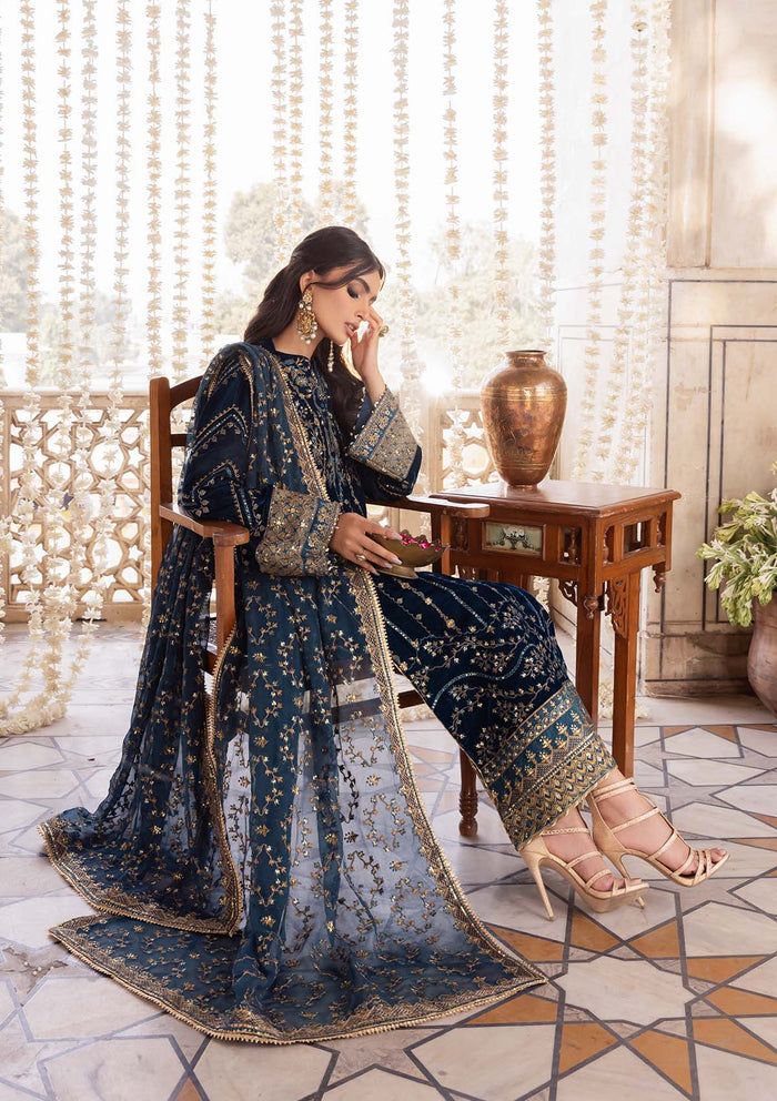 embroidered bridal lehenga