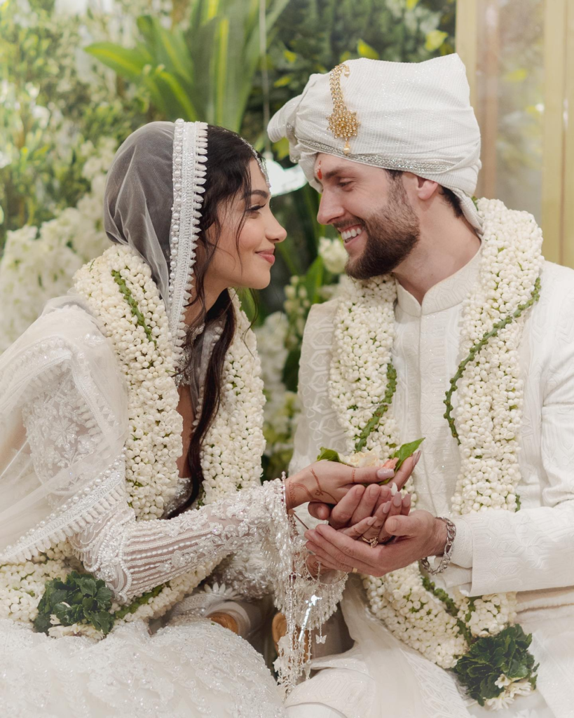 Alanna Panday & Ivor McCray’s White Traditional Wedding – ShaadiWish