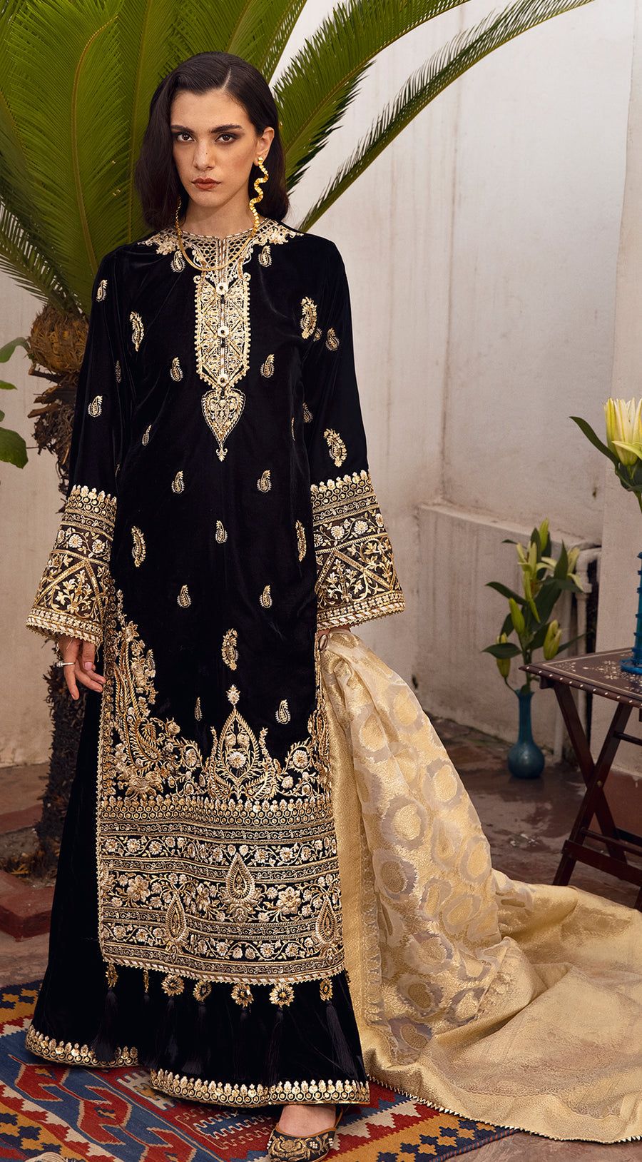 embroidered bridal lehenga