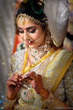 Anusha Haneesh – For People in Love Pictures | Wedding Photographers in Gurgaon – WedMeGood