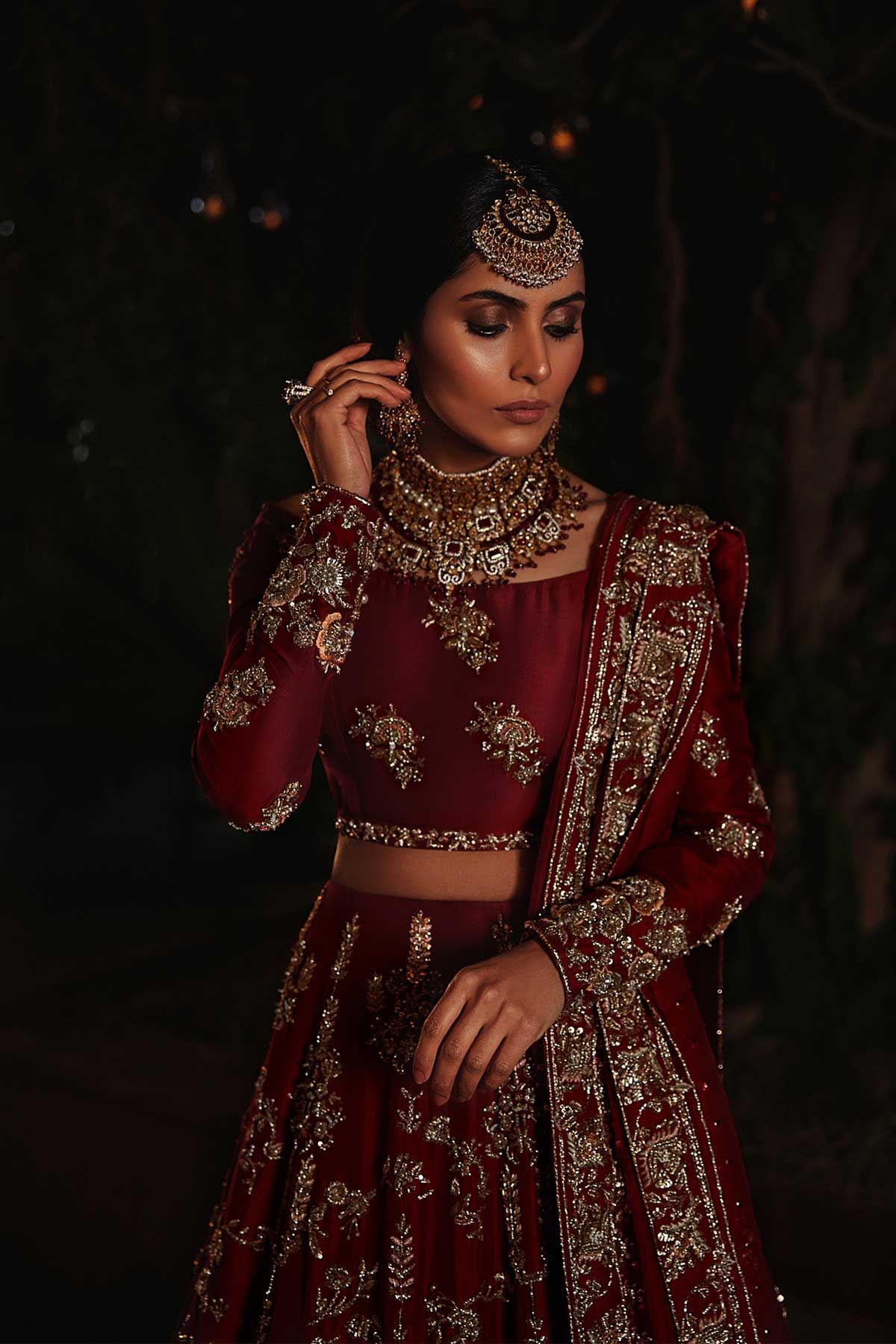 embroidered bridal lehenga