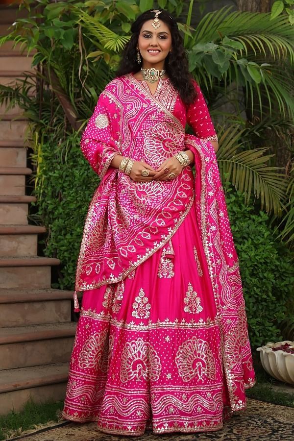 embroidered bridal lehenga