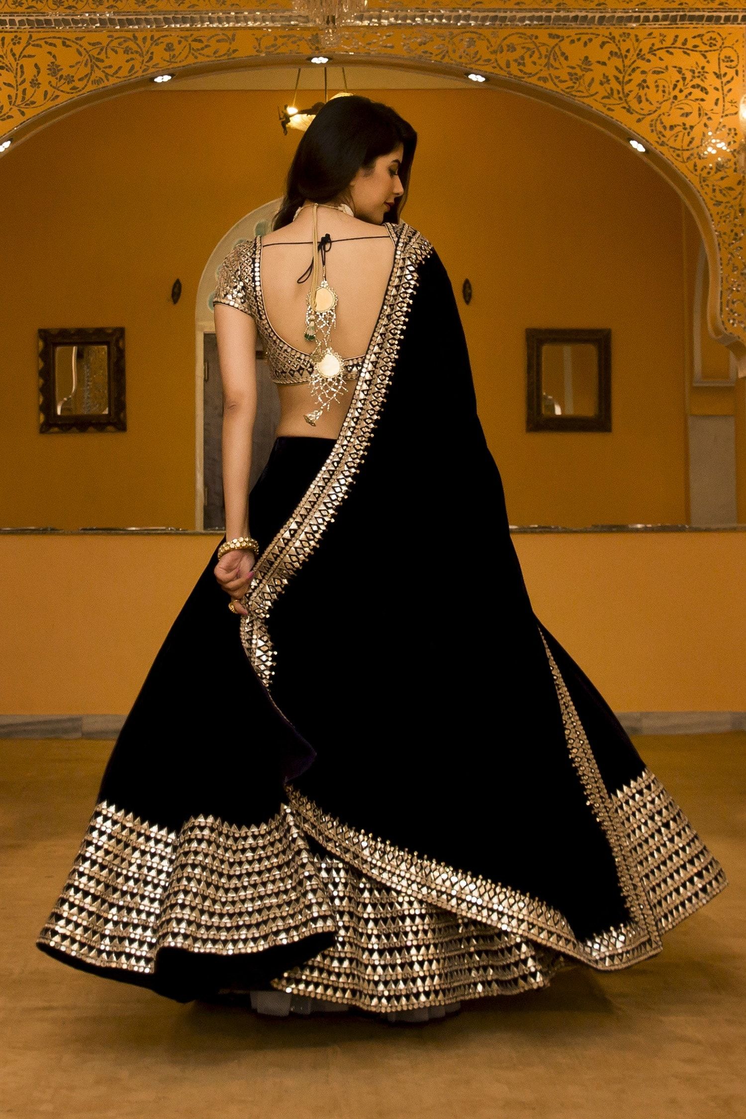 embroidered bridal lehenga