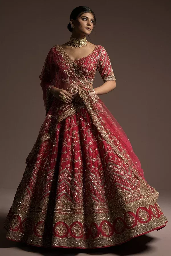 embroidered bridal lehenga