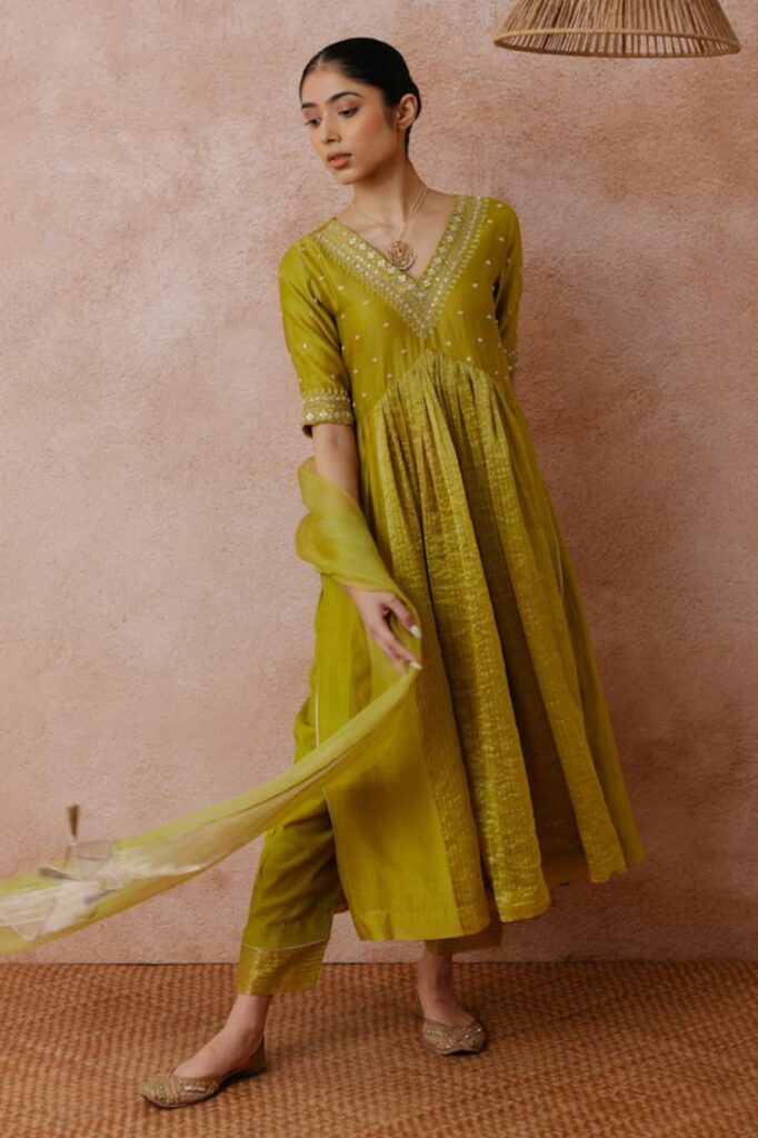 Buy Green Anarkali Chanderi Hand Embroidered Sequin Sadia Panelled Set For Women by Label Mansi Nagdev Online at Aza Fashions.