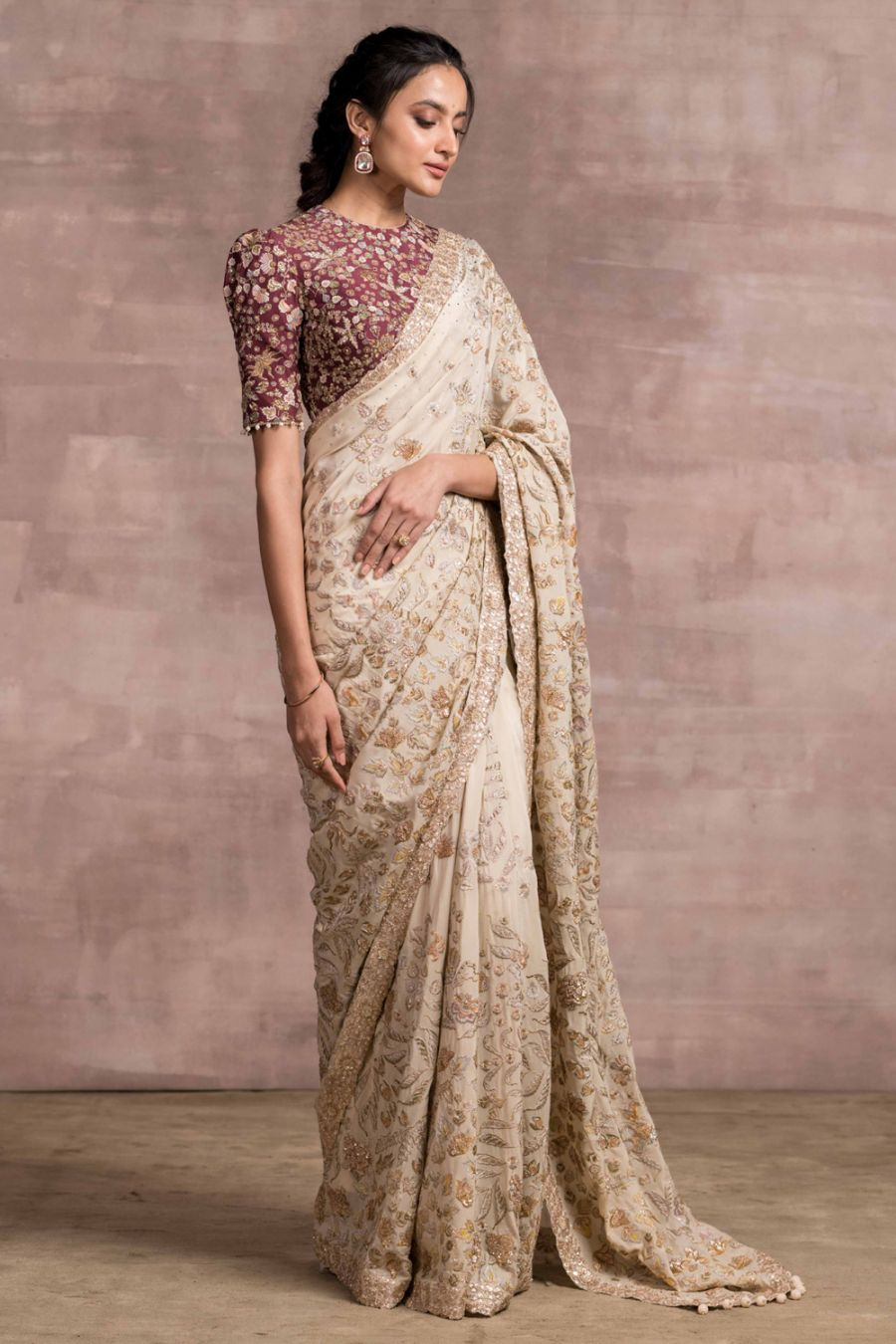 embroidered bridal lehenga