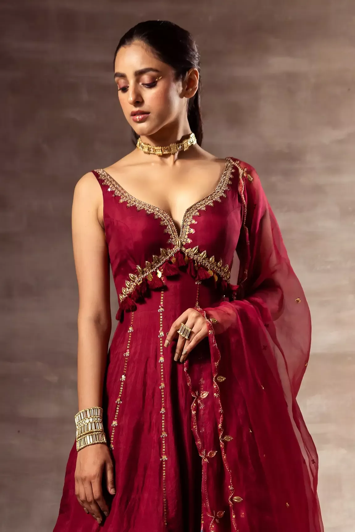 embroidered bridal lehenga