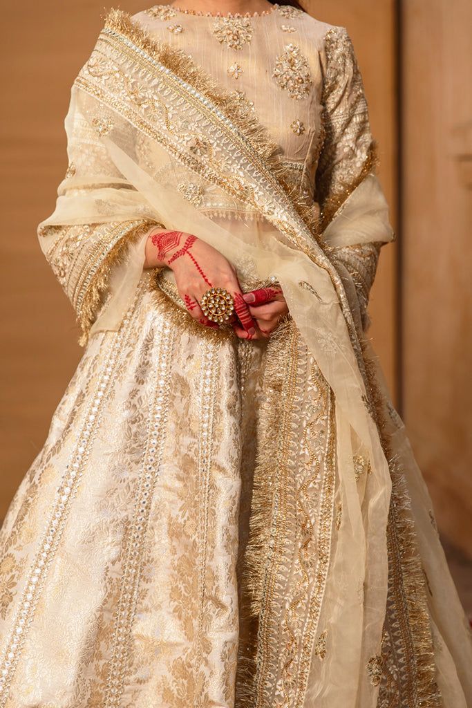 embroidered bridal lehenga