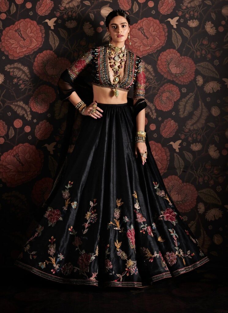 Ersheen Black Embroidered Lehenga Set