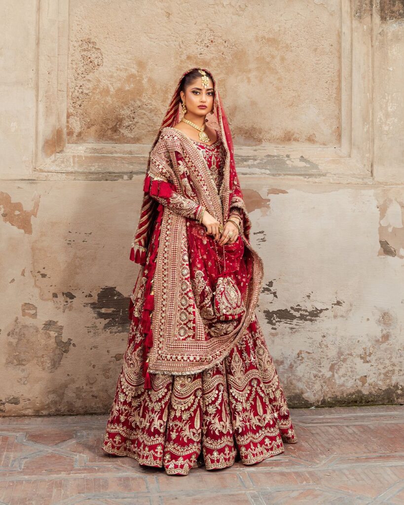 embroidered bridal lehenga