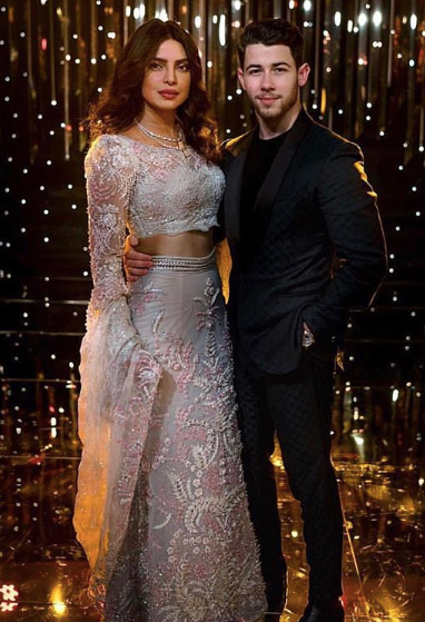 First Look: Priyanka Stuns At Her Bollywood Reception In Mumbai