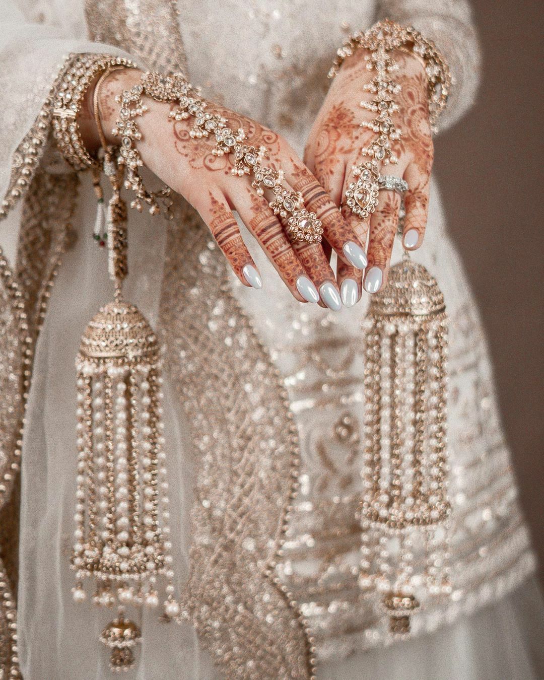 indian wedding dresses