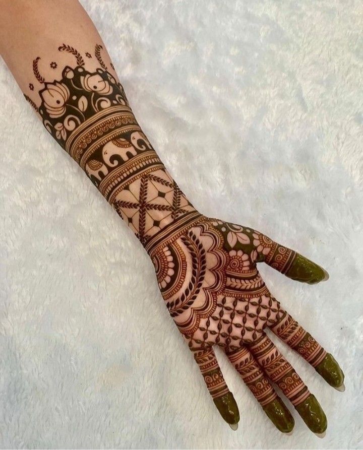 Front Hand Henna Design!