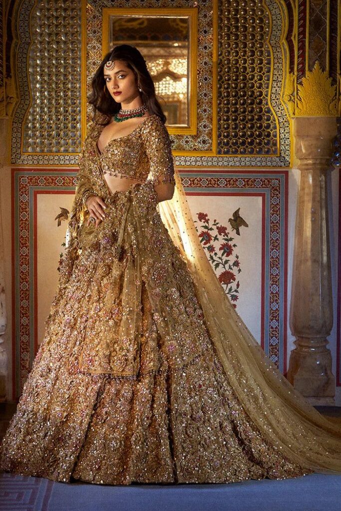 Gold Three-Dimensional Jewel Lehenga Set – 6 / Regular