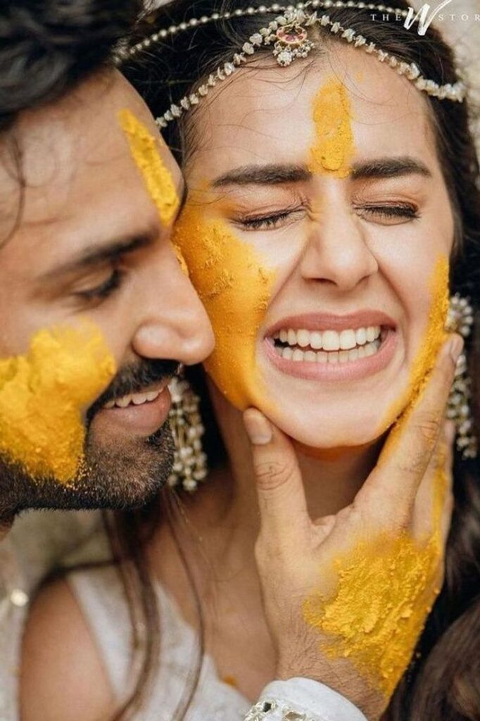 Haldi couple poses | Best romantic couple photo ideas.