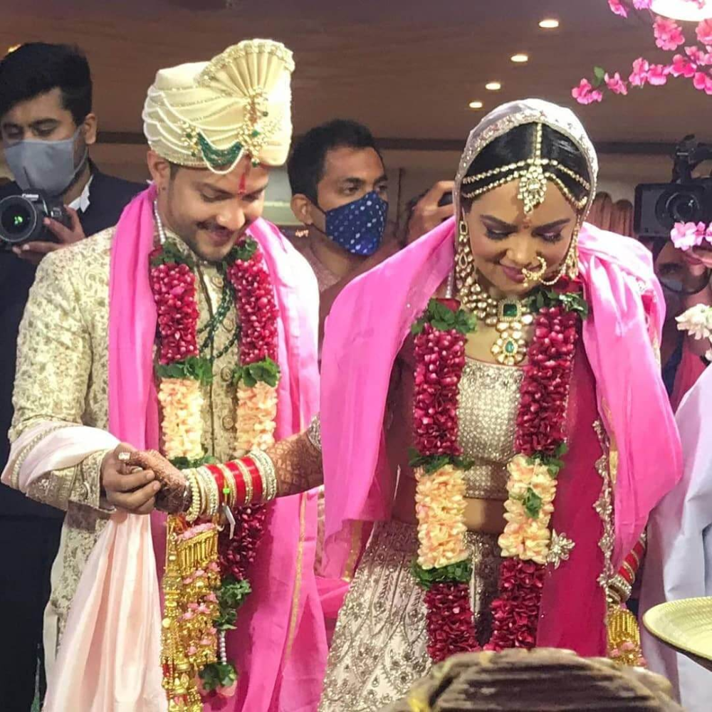 Here’s A First Look At Aditya Narayan’s Wedding Pictures.