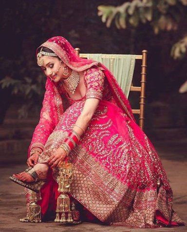 Indian Bride Dress Test- Make Sure your Wedding Lehenga is Super Comfortable before you Buy it !