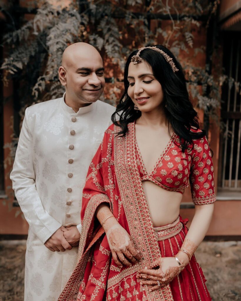 Intimate Farmhouse Wedding In Ahmedabad With A Minimal, Beautiful Bride