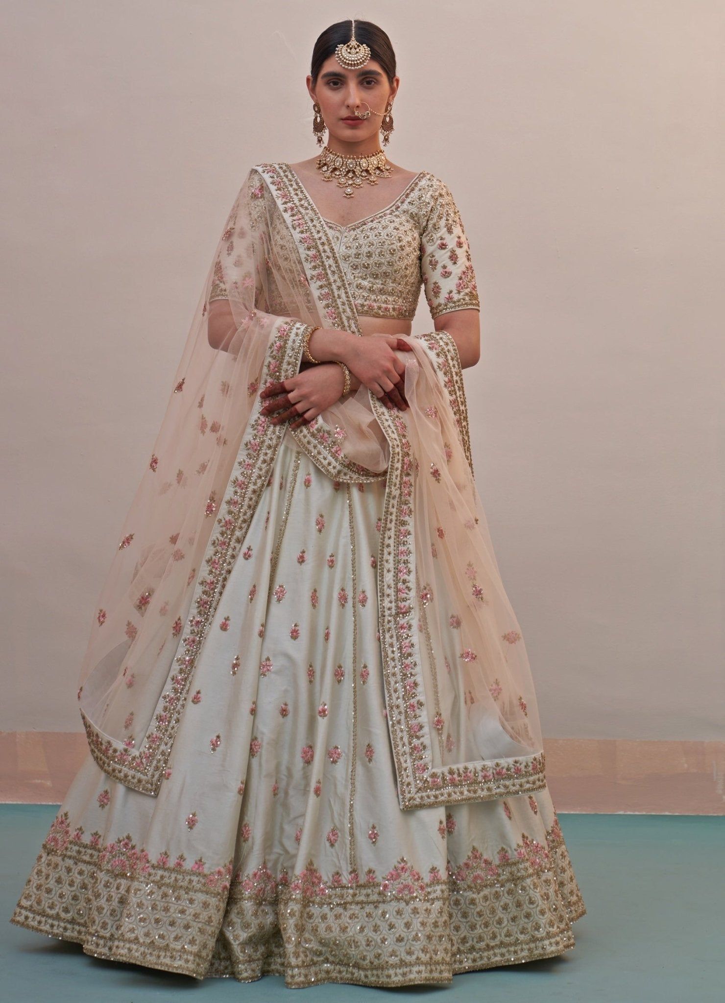 embroidered bridal lehenga