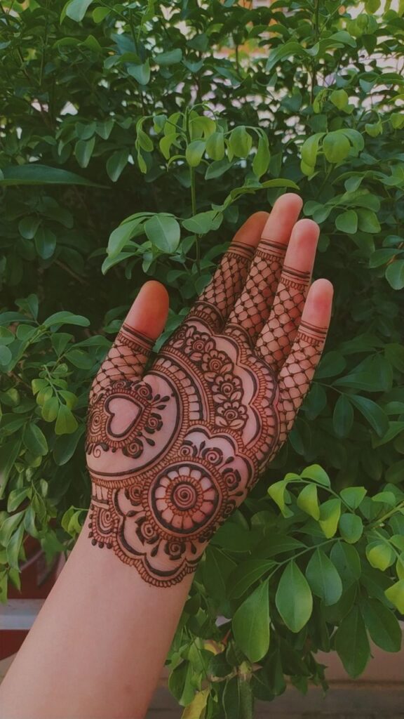 Karwa chauth mehndi design