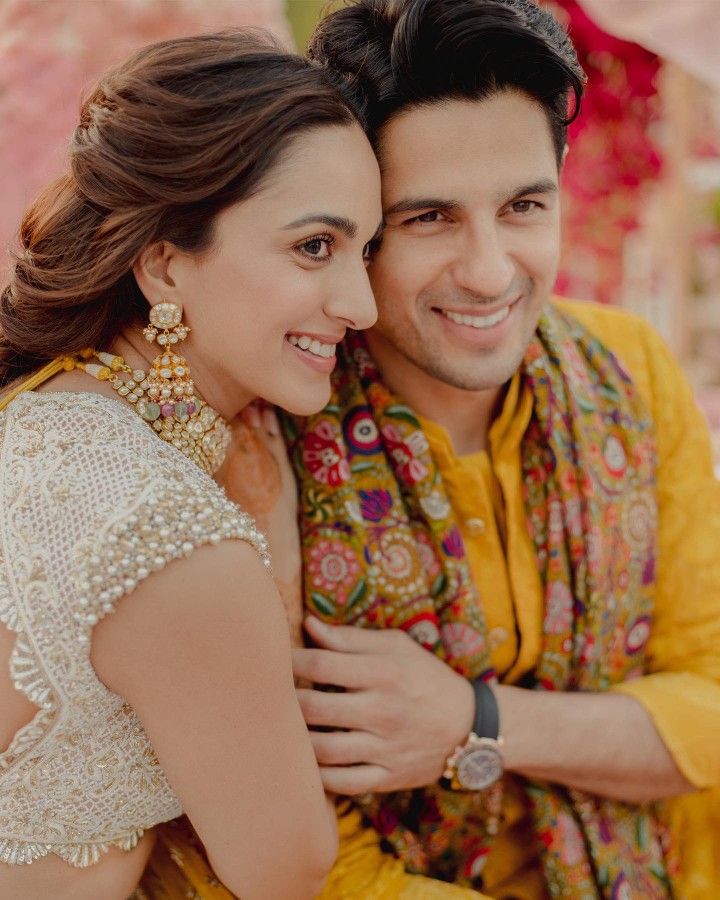 Kiara Advani And Sidharth Malhotra cute after Marriage pics