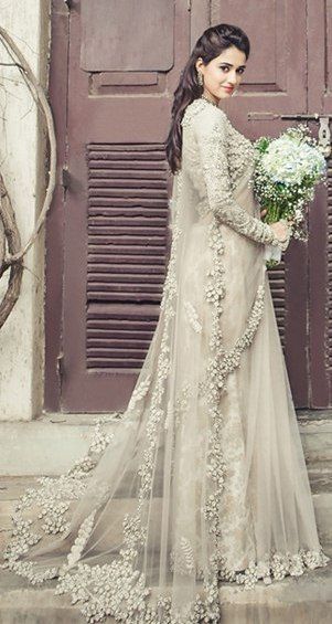 Latest Trends in Bridal Fashion and Beauty – Editor’s Blog