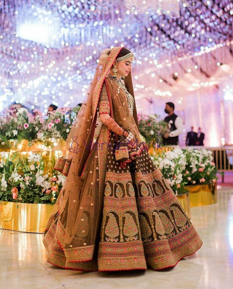 embroidered bridal lehenga