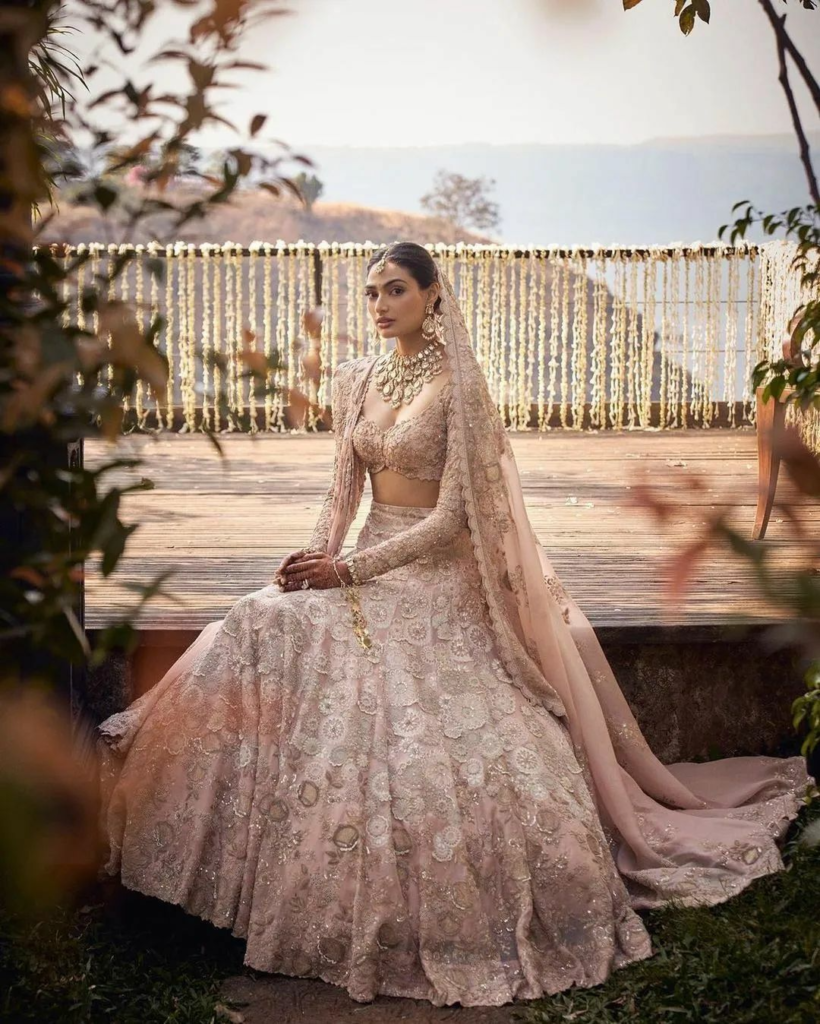 Let’s Decode To Recreate Athiya Shetty’s Bridal Look – ShaadiWish