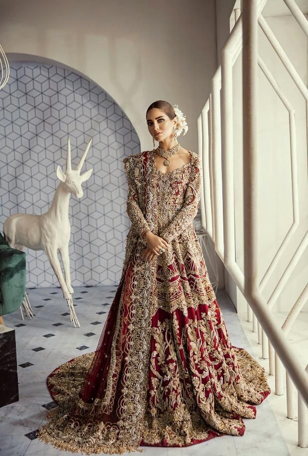 embroidered bridal lehenga