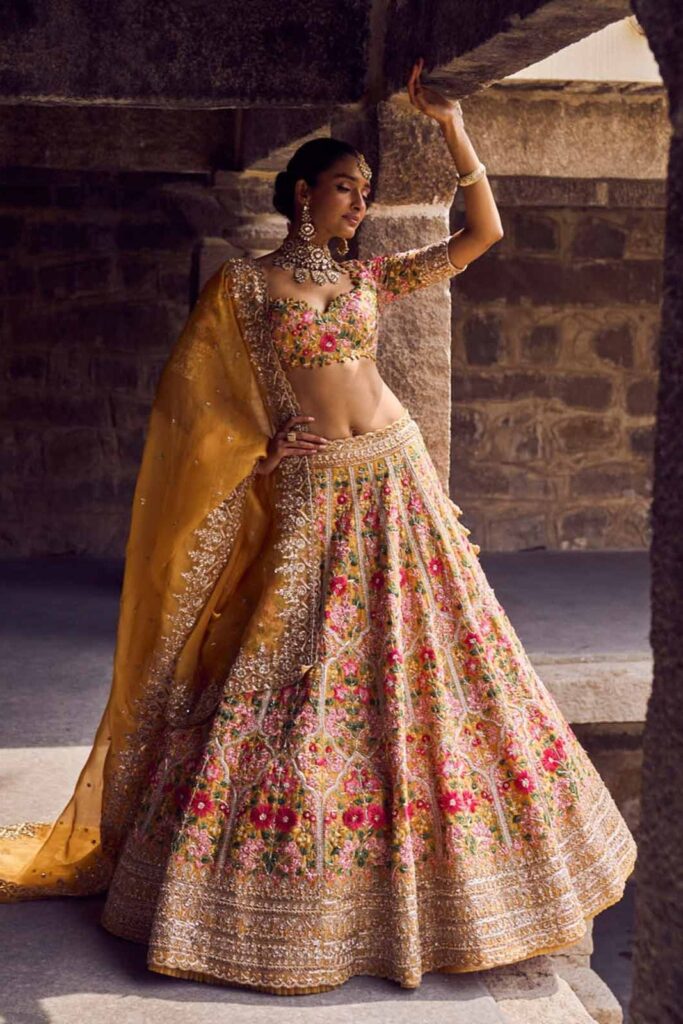 MUGHAL GARDEN LEHENGA SET – 0 / 4 / Regular