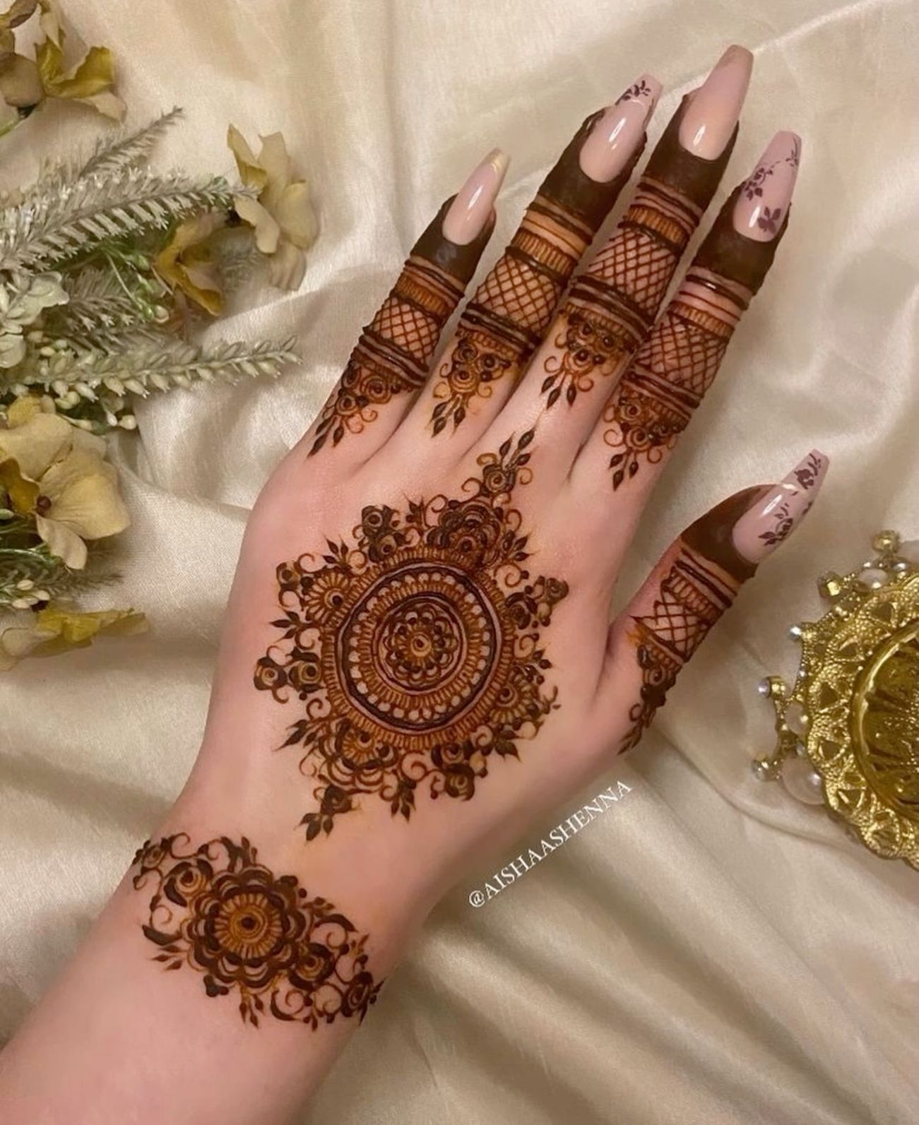 bridal mehndi