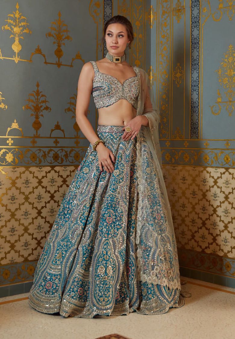 embroidered bridal lehenga