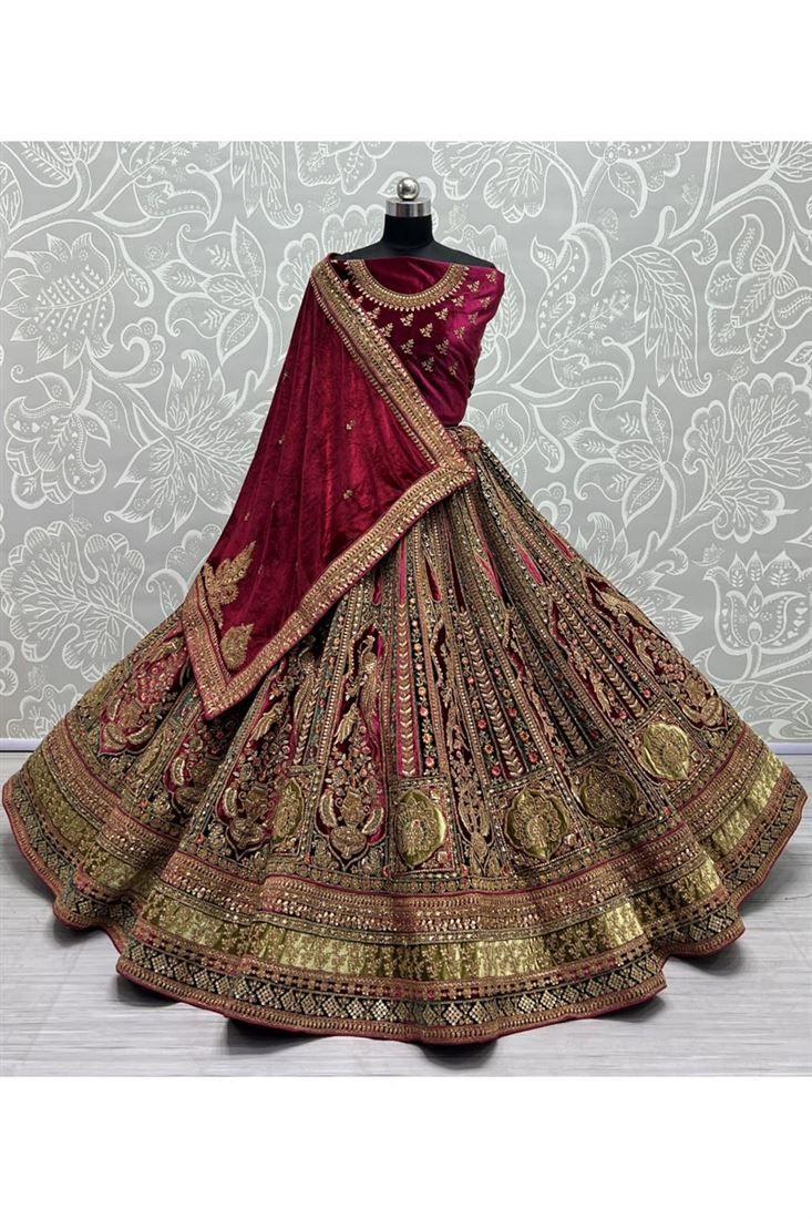 embroidered bridal lehenga