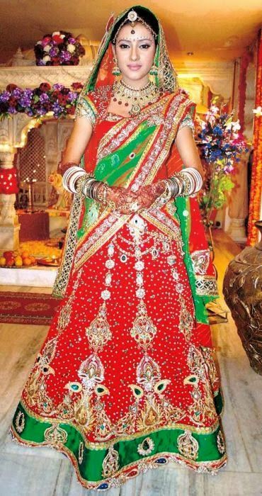 Pratyusha Banerjee in traditional looks