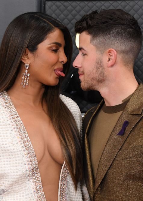 Priyanka Chopra & Nick Jonas Were Hot, Hot, Hot on the Grammys Red Carpet