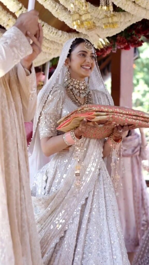 Rakul Preet Singh Anand Karaj Ceremony | Rakul Preet Bridal Entry | Bollywood Bride – Wish N Wed