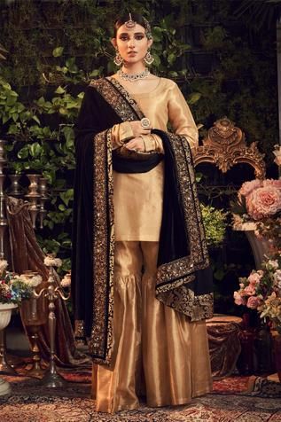 Ranian Silk Tissue Kurta Set With Black Dupatta | Gold, Silk Tissue, Full