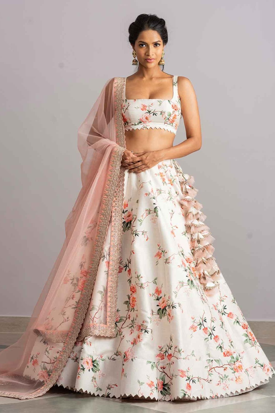 embroidered bridal lehenga