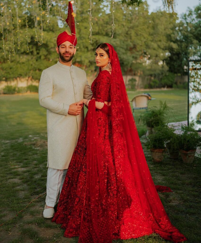 Sabyasachi Bride From Pakistan Stunned In A ‘Sindoori’ Red Lehenga, Wore ‘Nani Ka Joda’ For ‘Nikaah’