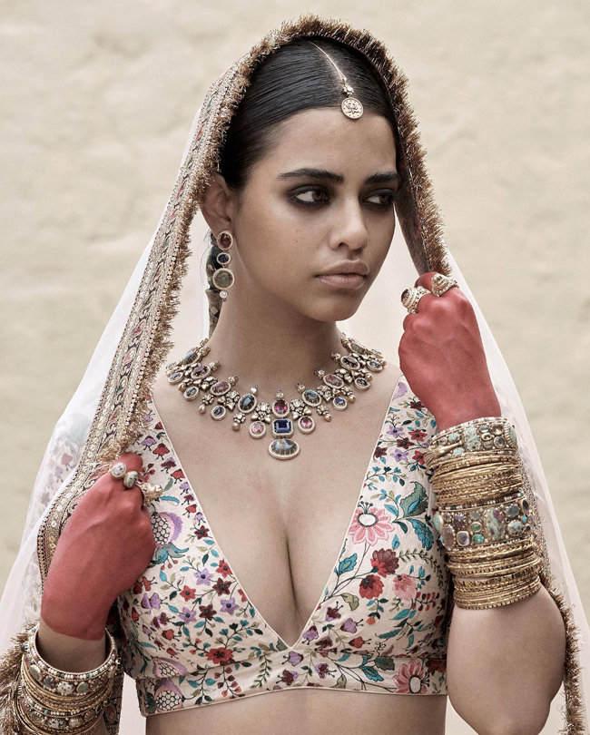 embroidered bridal lehenga