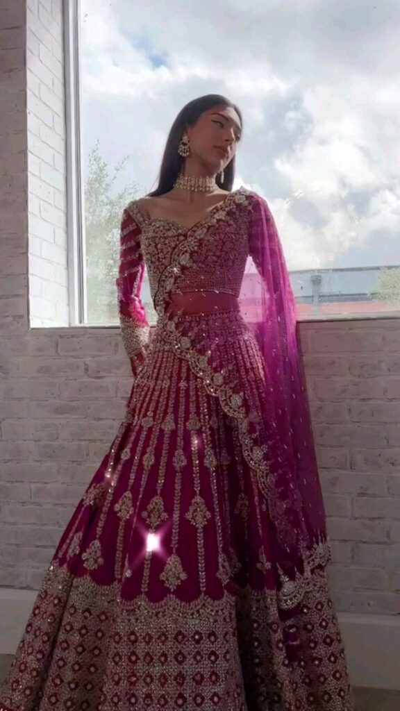 Sangeet Lehenga of Your Dreams💫 Fuschia Pink Mirror Lehenga