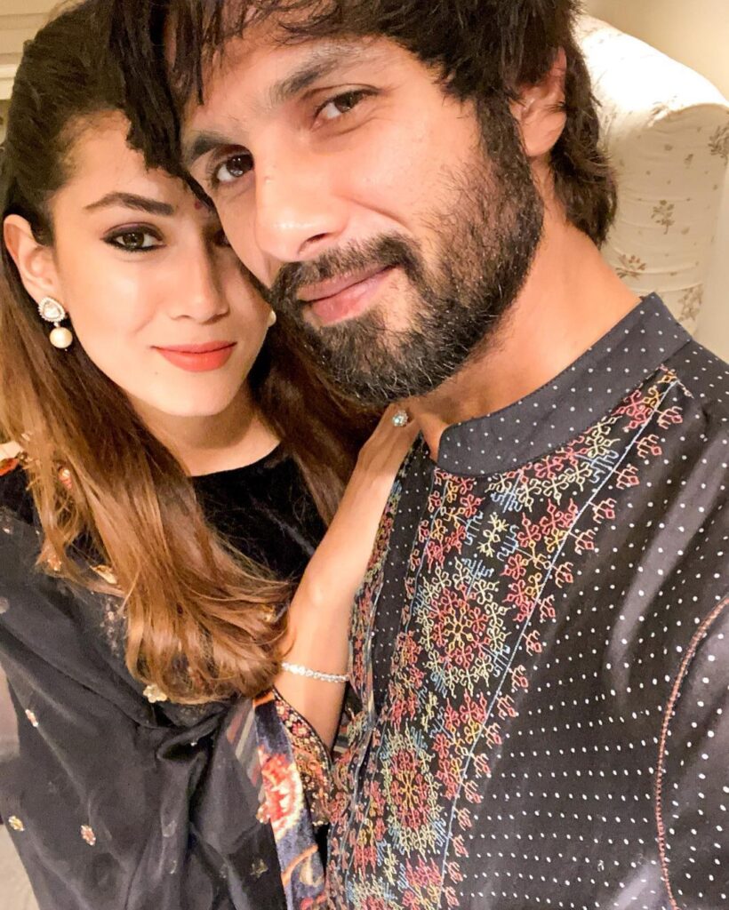 Shahid Kapoor And His Wife, Mira Rajput Celebrate Diwali With Brother, Ishaan Khatter [See Photos]