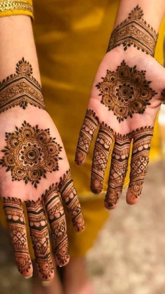 Simple Arabic Mehndi Front Hand Design Ideas