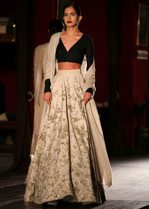 Soma Sengupta Indian Fashion- Suave Sophistication!