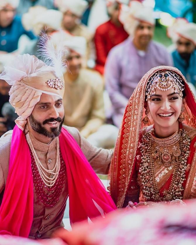 Sonam Kapoor Is Pregnant, Expecting Her First Child With Hubby, Anand Ahuja? Netizens Ignite Rumours