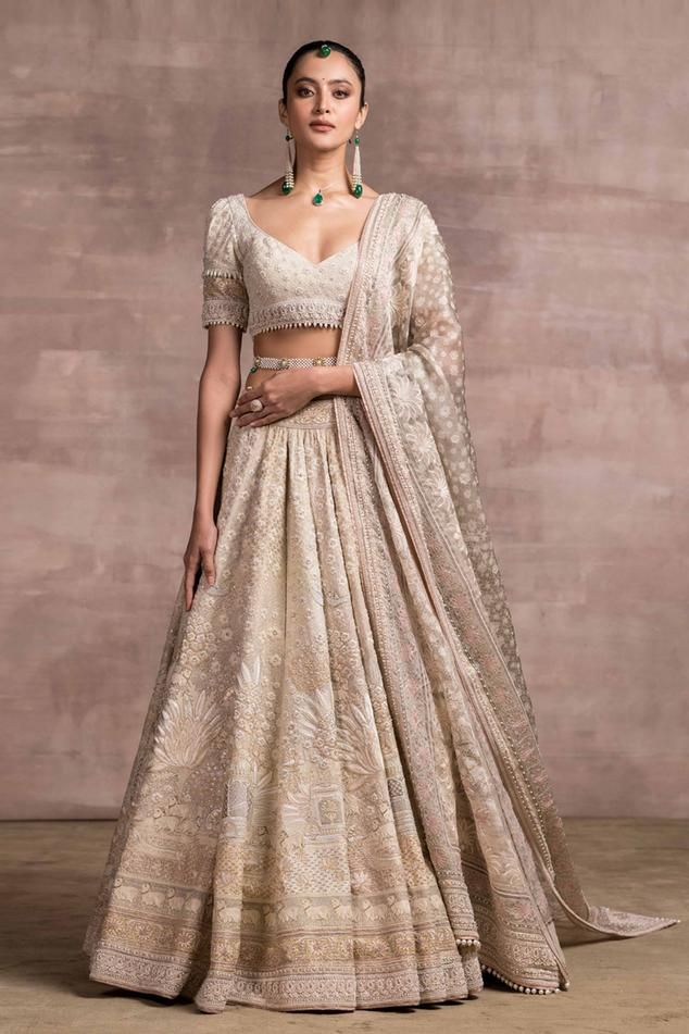 embroidered bridal lehenga