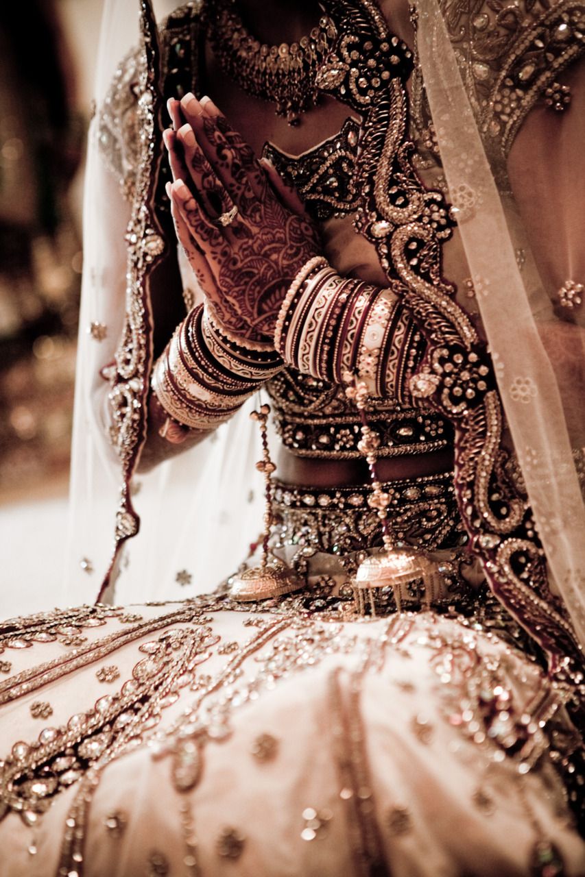 embroidered bridal lehenga