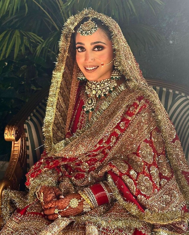 The ethereal quintessential bride